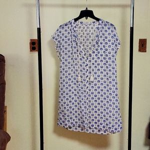 Madwell beach cover up, beach shirt, lightweight dress, White & Blue, size M